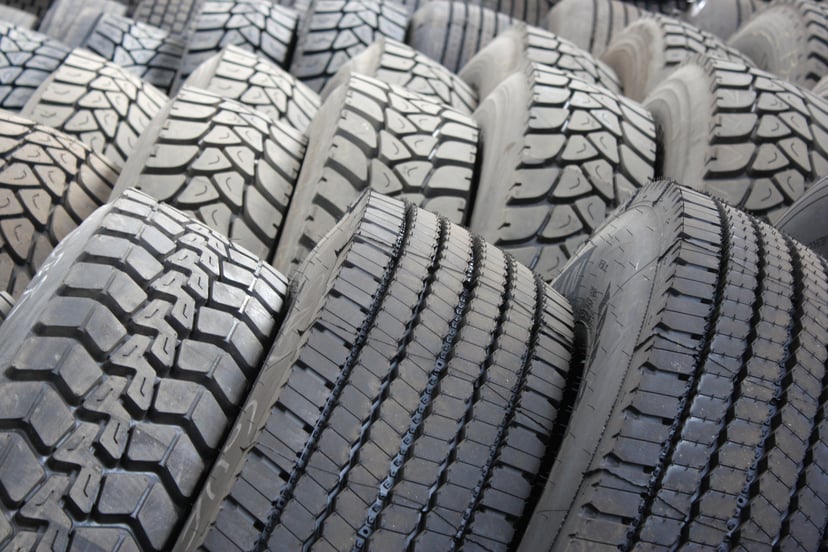 Observe Your Tyre Tread