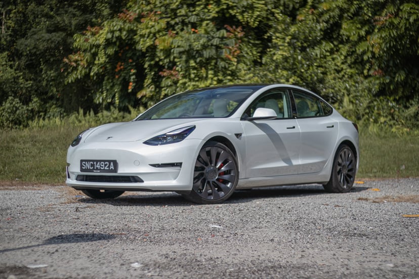 mReview: Prestasi Tesla Model 3 2022 - Petir Dalam Botol, photo 3