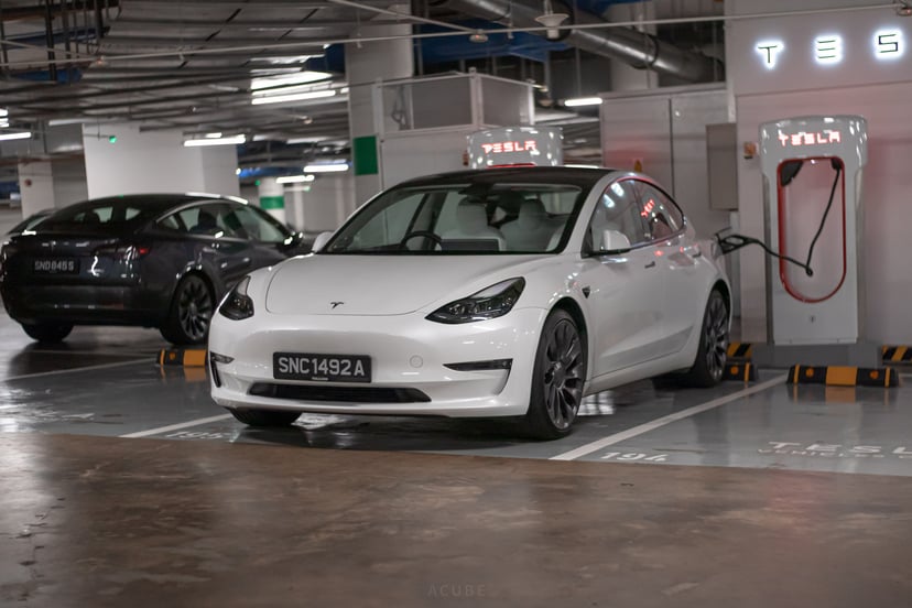mReview: Prestasi Tesla Model 3 2022 - Petir Dalam Botol, photo 7