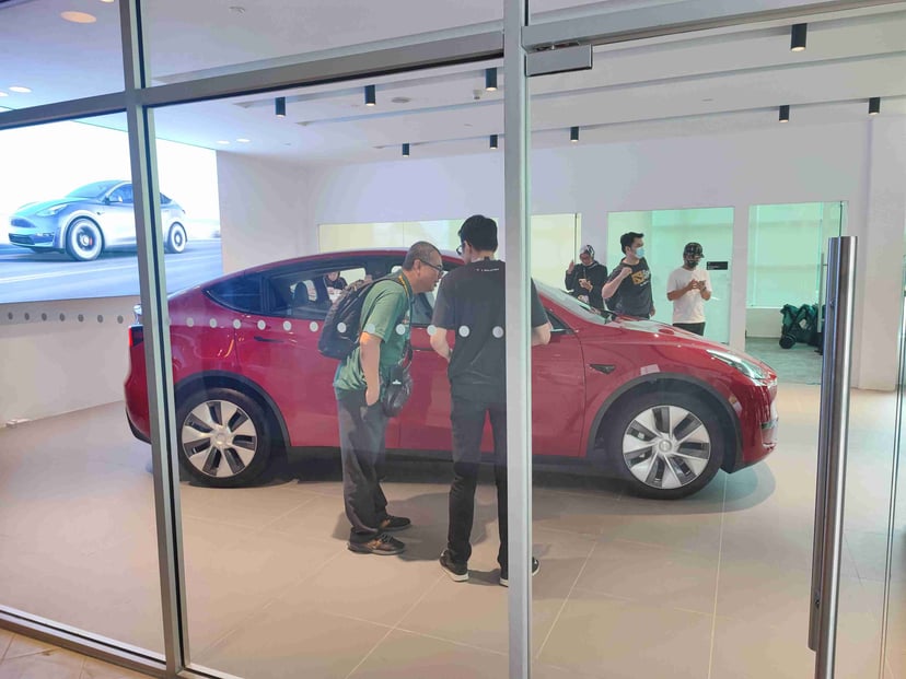 Tesla Malaysia Opens It's First Centre in Cyberjaya, photo 3