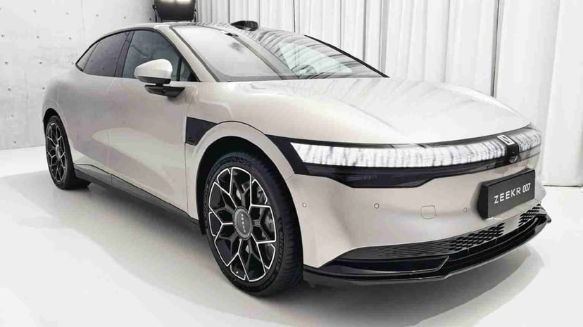 Zeekr 007 Officially Unveiled With A Range Of 870km And 636hp, photo 7