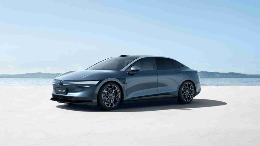 Zeekr 007 Officially Unveiled With A Range Of 870km And 636hp, photo 2