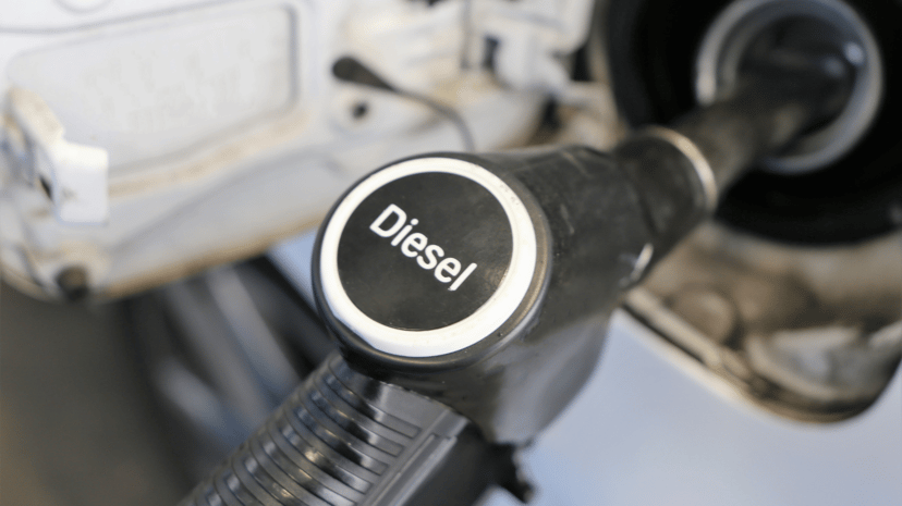 Malaysia memulakan reformasi subsidi bahan bakar: harga diesel melonjak 56%, photo 1