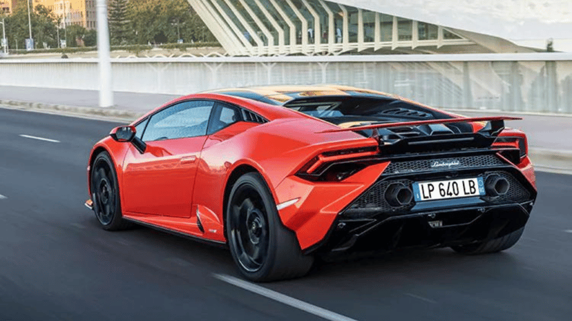 Lamborghini bids farewell to Huracan with bold new era, photo 1