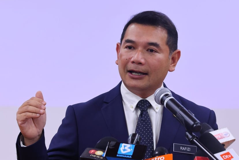  Rafizi: Kriteria Subsidi RON95 Akan Diumumkan Tidak Lama Lagi, photo 1