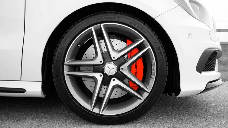 Motorist Malaysia Mercedes Benz Car Wheel Brakes
