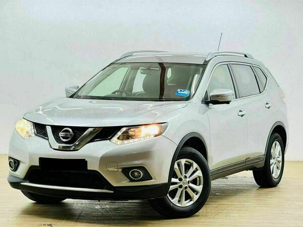 NISSAN  X-TRAIL 2.0L CVT