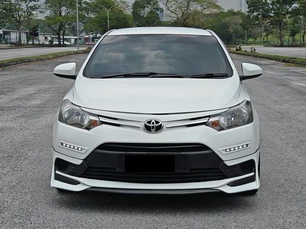 TOYOTA  VIOS 1.5J (AT)