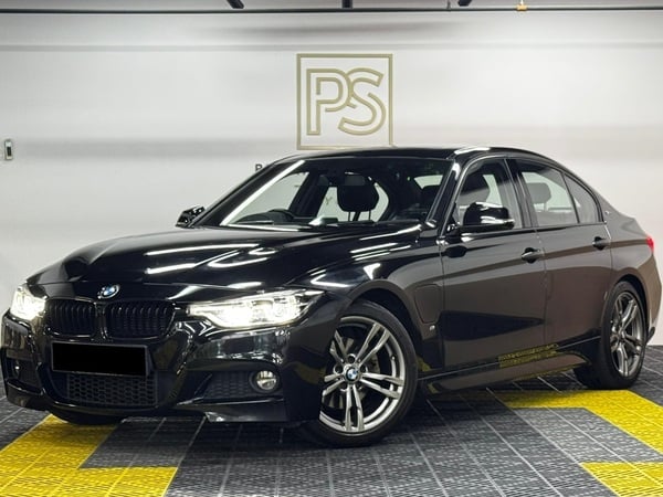 BMW  330E