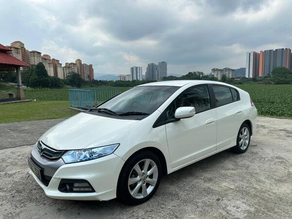 HONDA INSIGHT HYBRID