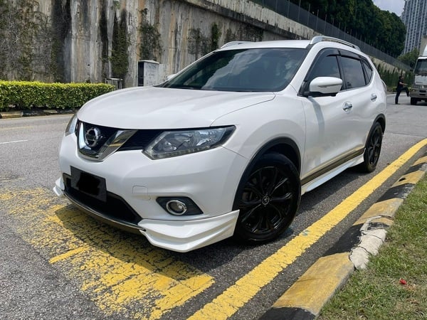 NISSAN  X-TRAIL 2.0L CVT
