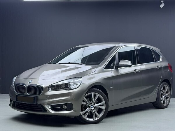 BMW 218I 1.5 ACTIVE TOURER HATCHBACK 63K KM KEYLESS ENTRY AND START POWER BOOT ORIGINAL MILEAGE FREE CAR WARRANTY TIP TOP CONDITION BMW218I