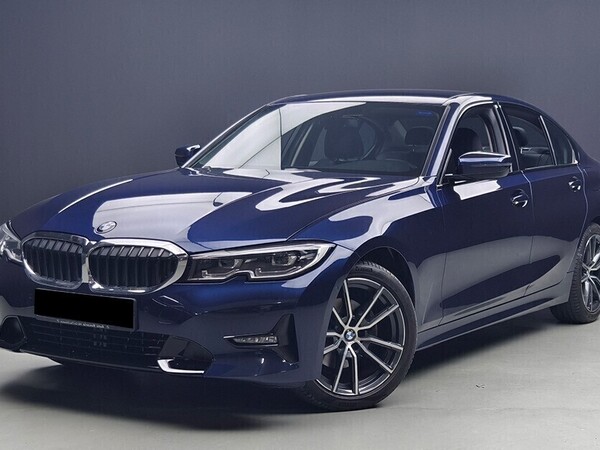 BMW 320I LCI 20 (A) SPORT SEDAN G20 77K KM FULL SERVICE RECORD BY BMW MALAYSIA GENUINE MILEAGE FREE 3YRS CAR WARRANTY TIP TOP CONDITION BMW320I